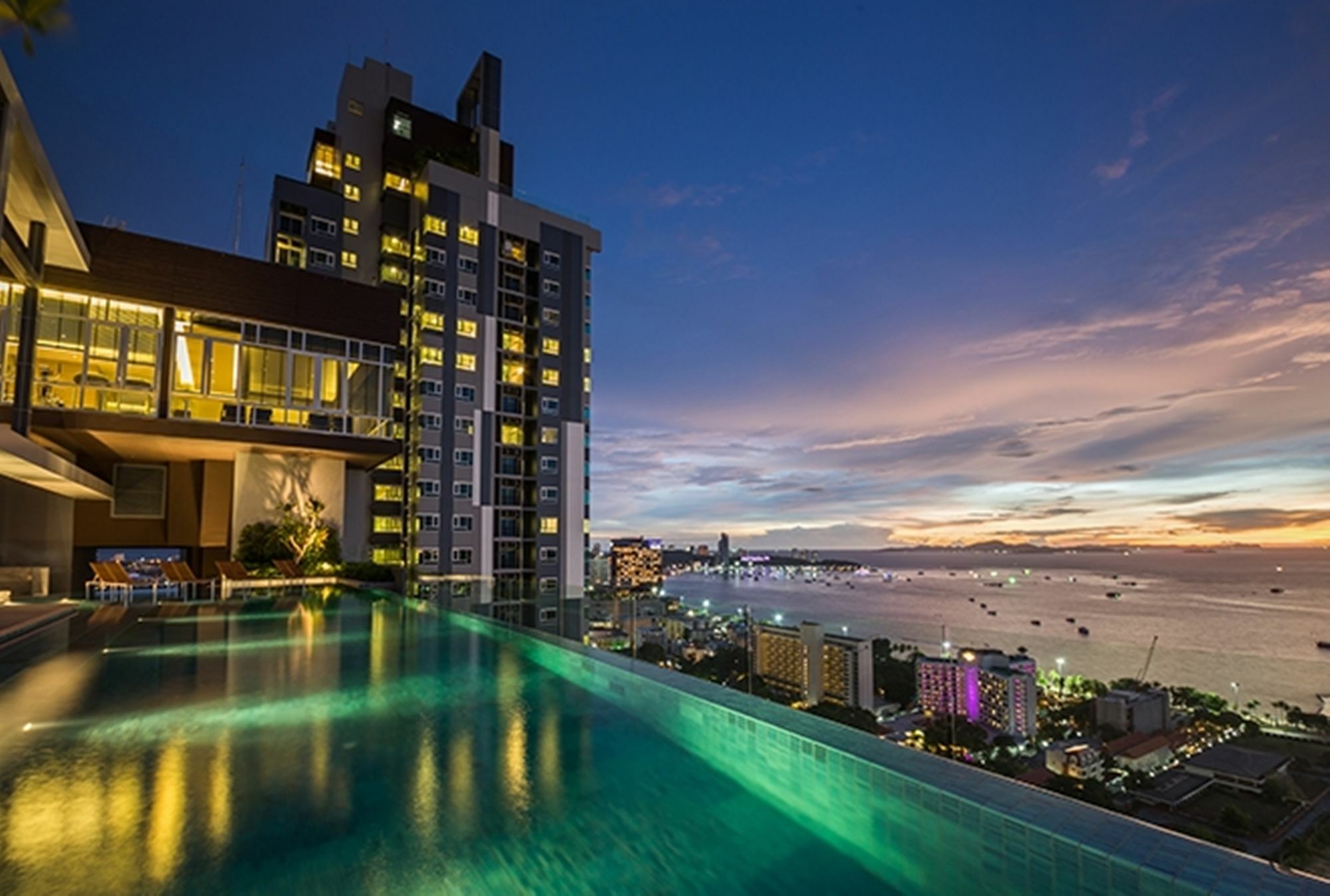 Centric Sea Pattaya By Uplus Esterno foto
